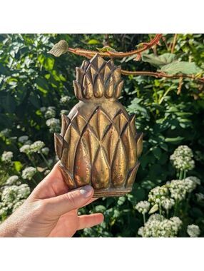 Vintage solid brass pineapple door knocker